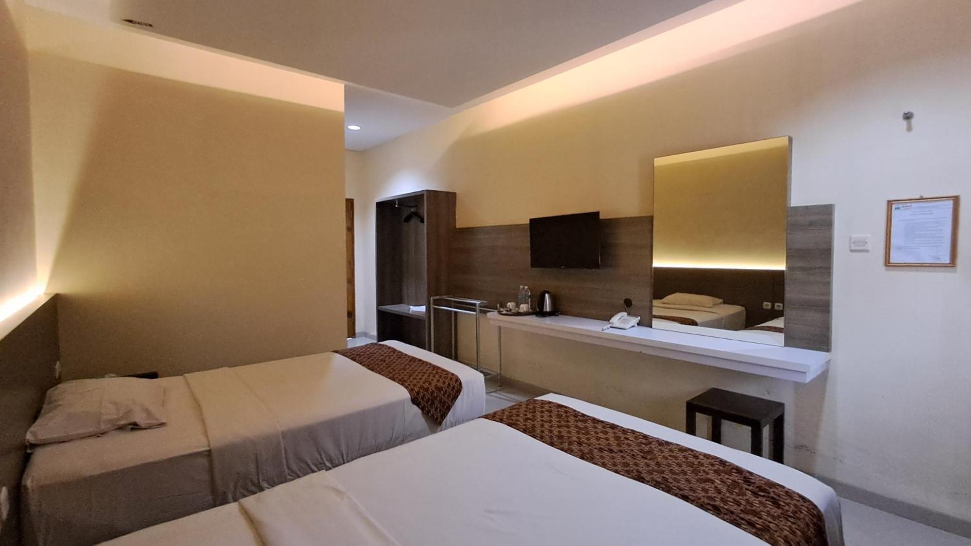 Hotel Pondok Asri Tawangmangu Extérieur photo