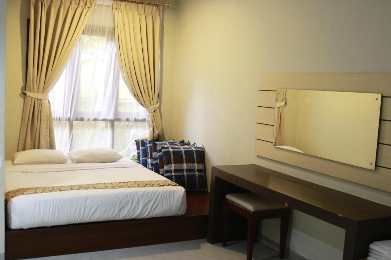 Hotel Pondok Asri Tawangmangu Extérieur photo